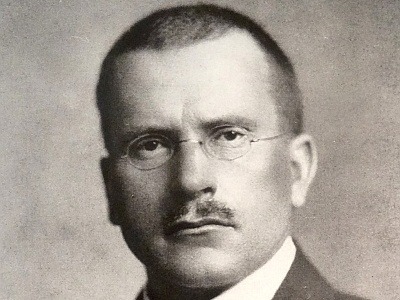 Carl Jung, Psychoanalyst/Wikipedia
